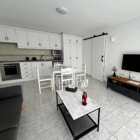 La Mar Апартаменты