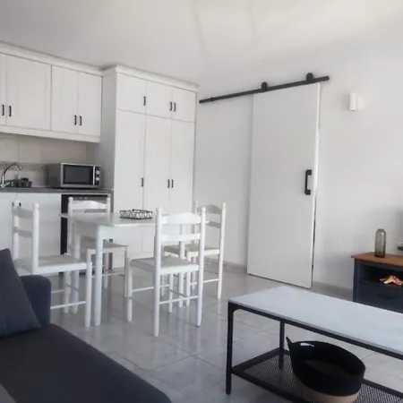 La Mar Apartment *